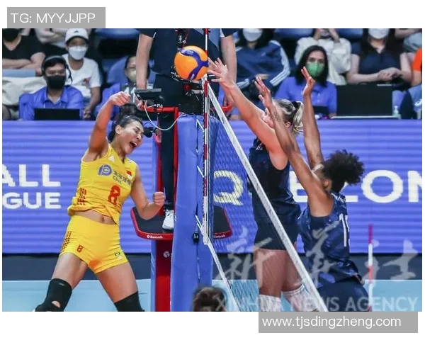 南京排球队的速度之谜:揭秘排球巨献背后的训练与激情 南京排球队的速度之谜:揭秘排球巨献背后的训练与激情