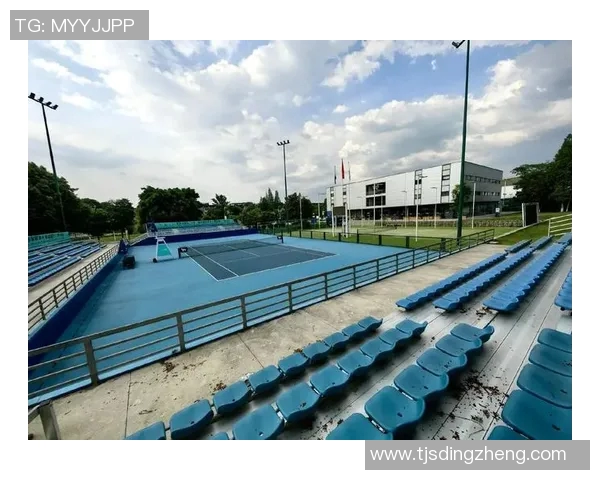 成都网球队边路渗透革新探索与实践提升战术水平的全新视角 成都网球队边路渗透革新探索与实践提升战术水平的全新视角