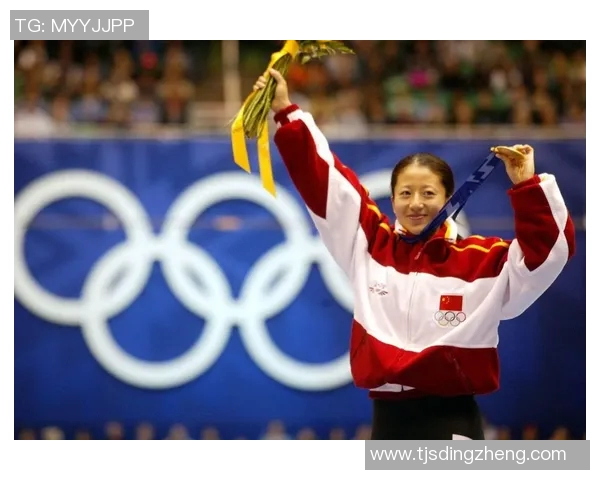 深圳羽毛球队逆袭之旅:从默默无闻到奥运舞台的辉煌蜕变 深圳羽毛球队逆袭之旅:从默默无闻到奥运舞台的辉煌蜕变