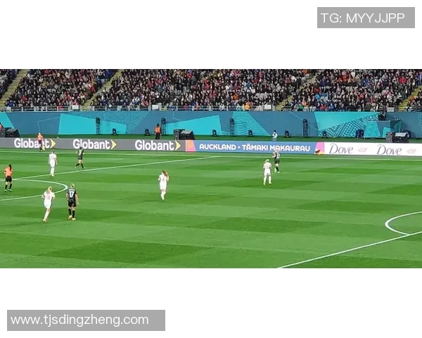 重庆足球队在世界杯中的心理素质分析与表现评估 重庆足球队在世界杯中的心理素质分析与表现评估